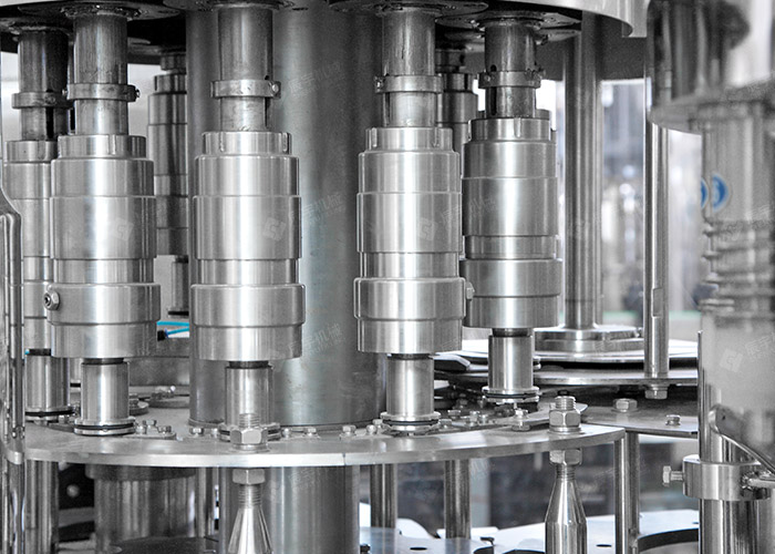 瓶裝水灌裝生產(chǎn)線 瓶裝水灌裝生產(chǎn)線